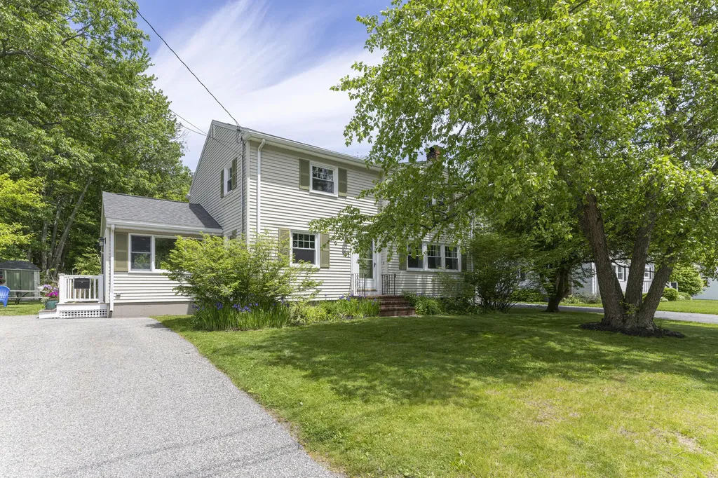 381 Ludlow Street Portland ME 04102