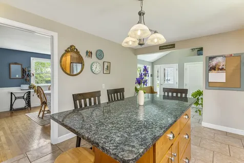 381 Ludlow Street Portland ME 04102