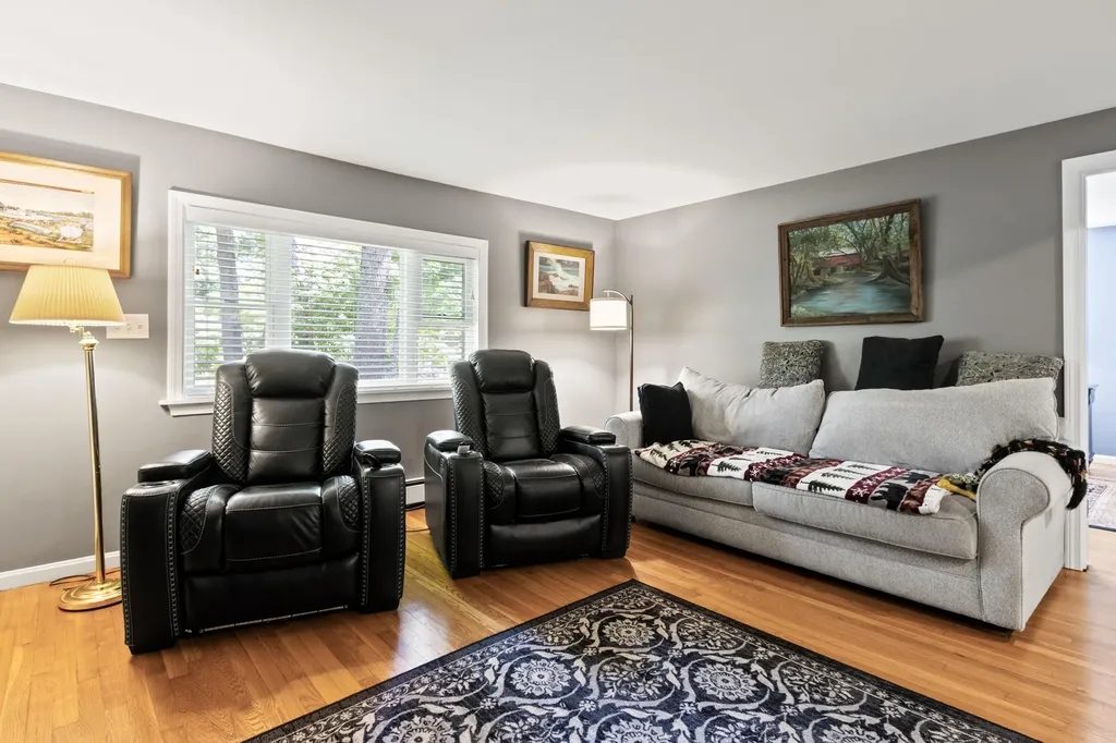 607 Granite Street Yarmouth ME 04096