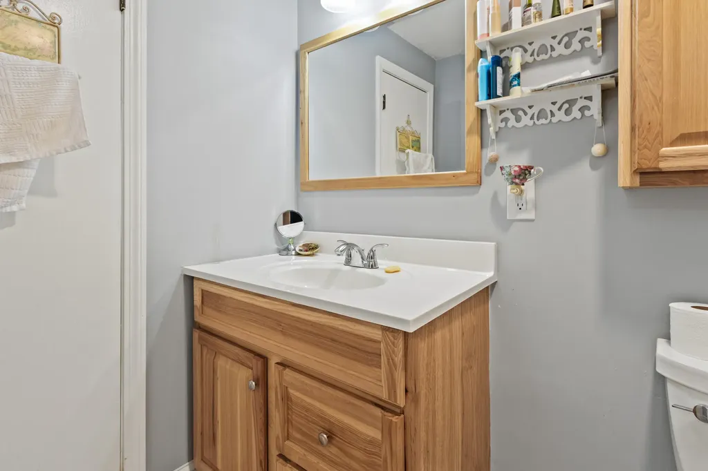 607 Granite Street Yarmouth ME 04096