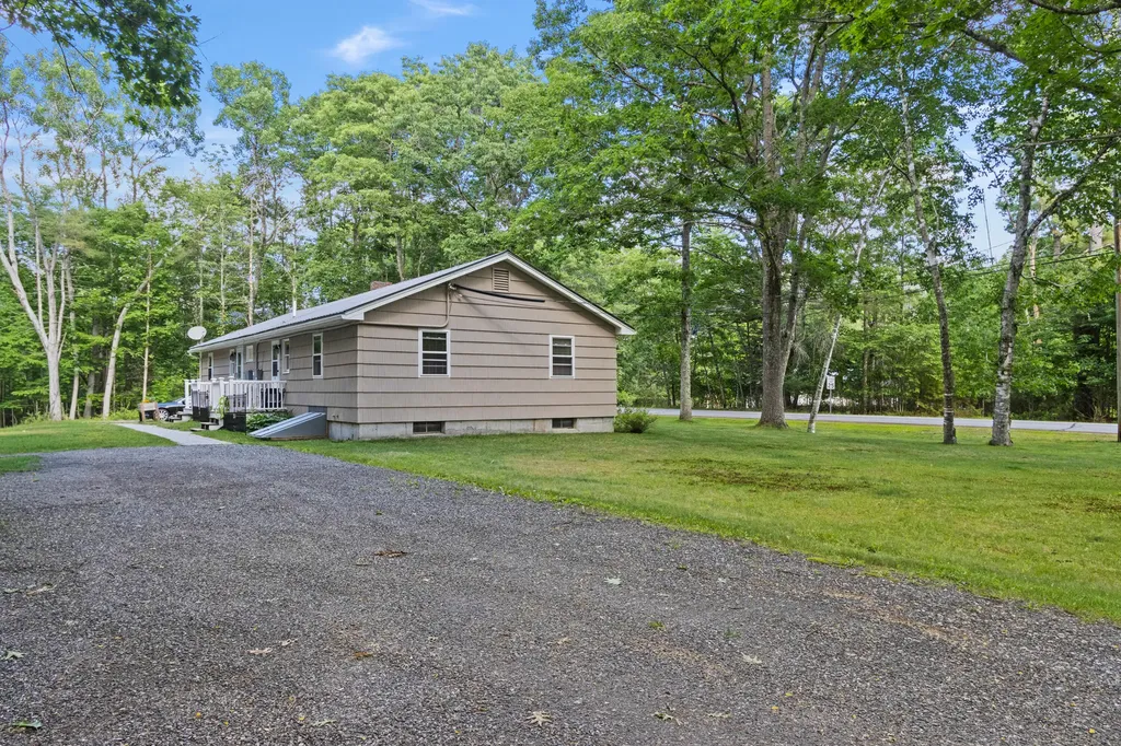 607 Granite Street Yarmouth ME 04096