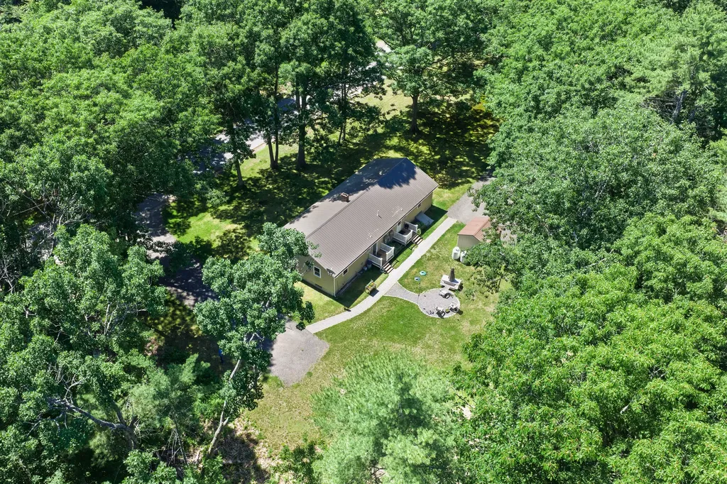 607 Granite Street Yarmouth ME 04096