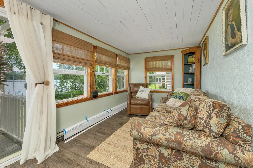 76 Javica Lane Sanford ME 04073