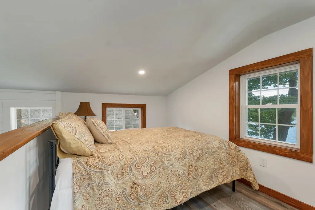 76 Javica Lane Sanford ME 04073