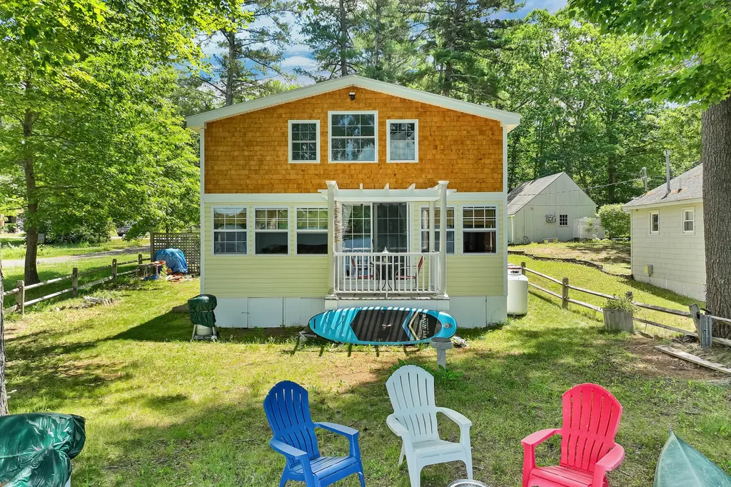 76 Javica Lane Sanford ME 04073