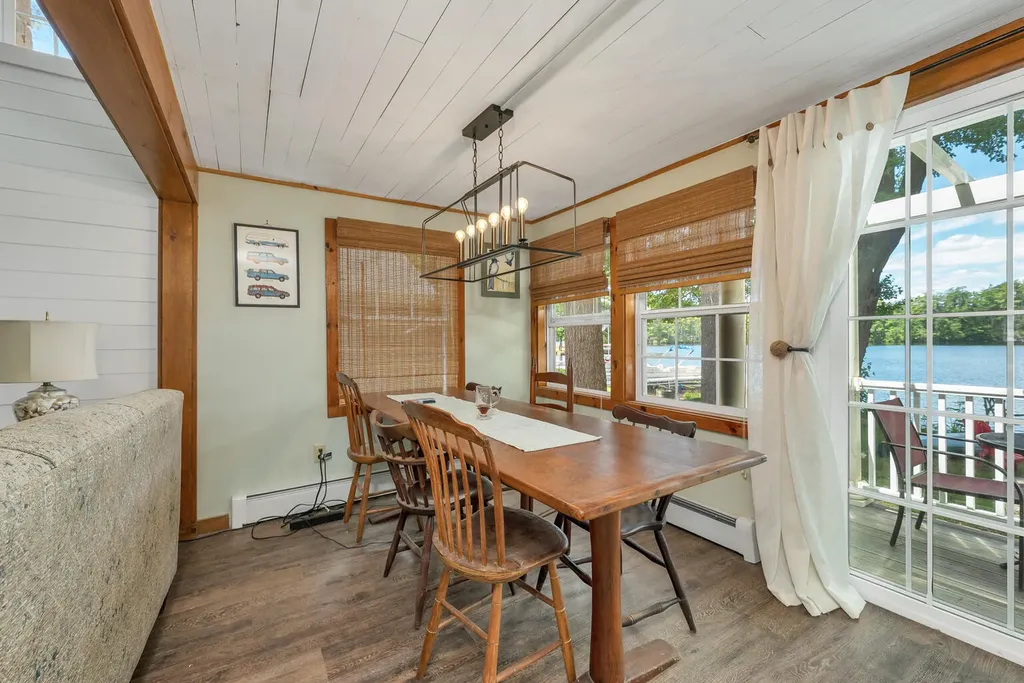 76 Javica Lane Sanford ME 04073