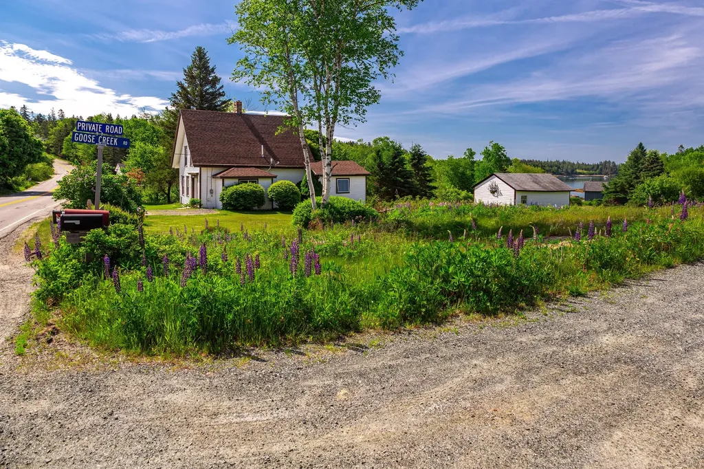 714 Tremont Road Tremont ME 04612