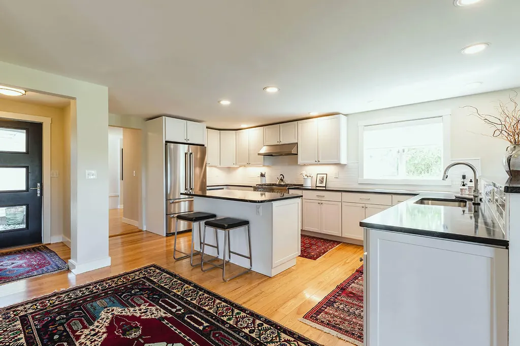 269 Mill Street Rockport ME 04856
