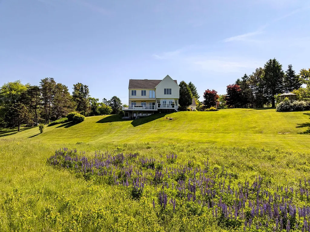 269 Mill Street Rockport ME 04856