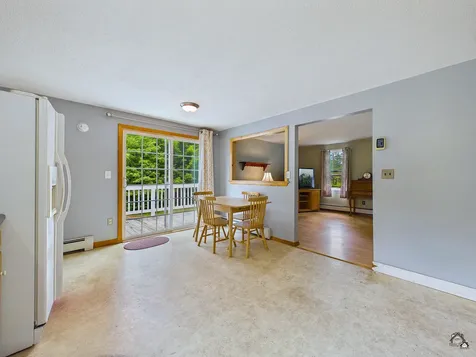 18 Skeetfield Road Oxford ME 04270