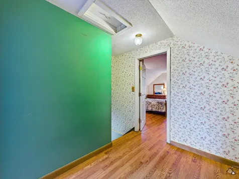 18 Skeetfield Road Oxford ME 04270