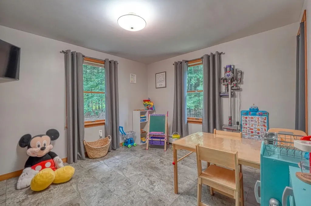 20 Fairwood Drive Fairfield ME 04937