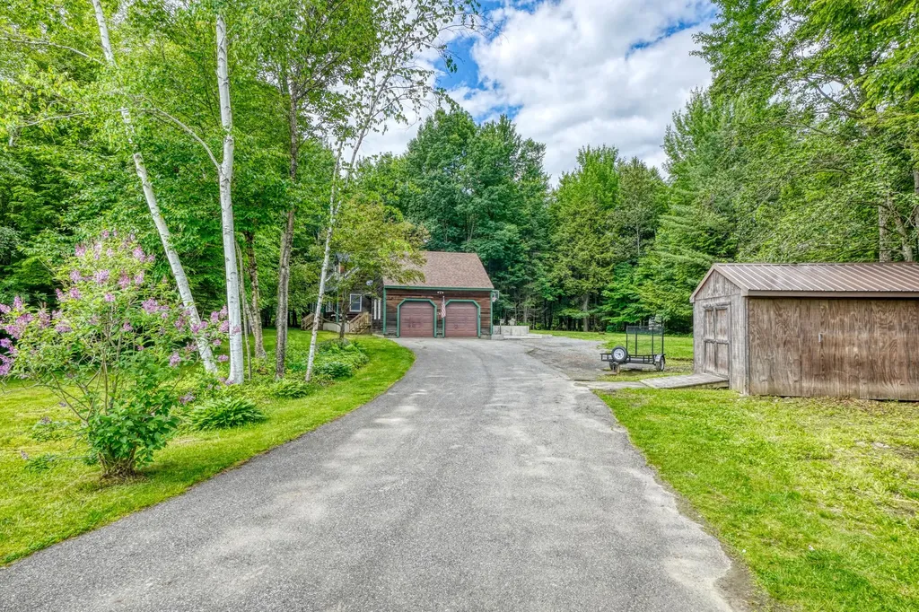 20 Fairwood Drive Fairfield ME 04937