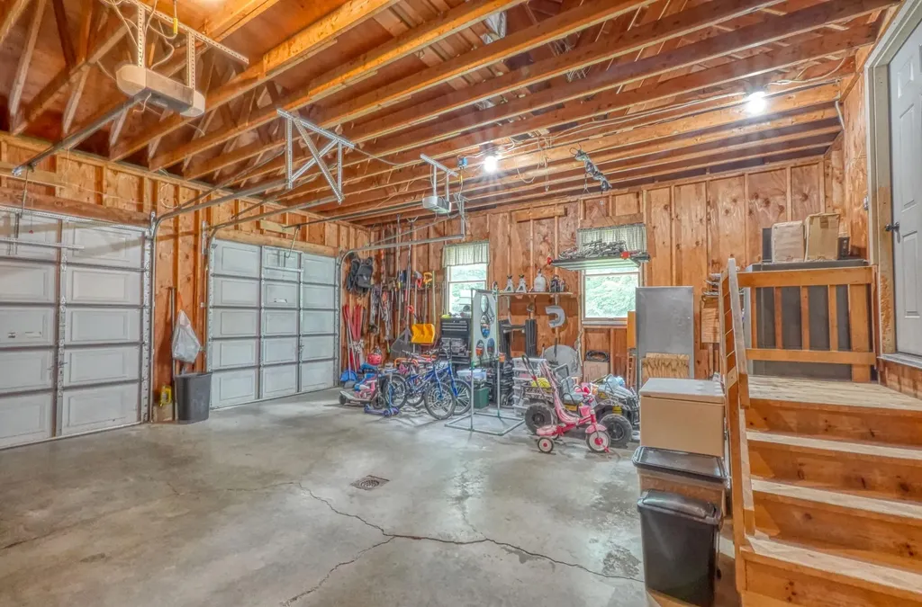 20 Fairwood Drive Fairfield ME 04937