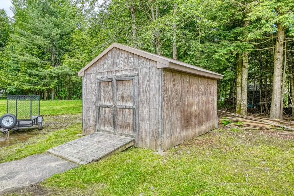 20 Fairwood Drive Fairfield ME 04937