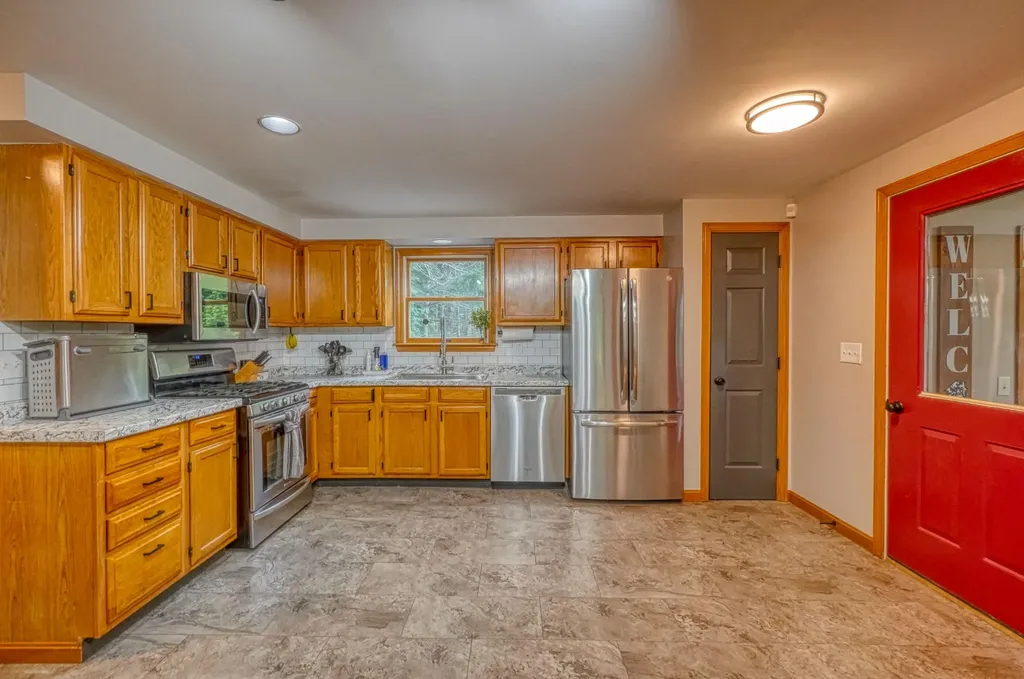 20 Fairwood Drive Fairfield ME 04937
