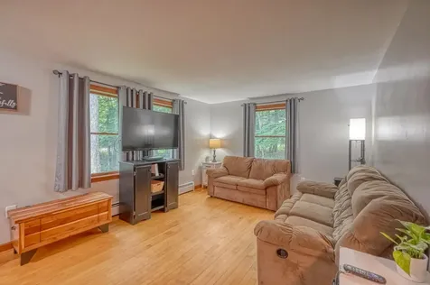 20 Fairwood Drive Fairfield ME 04937