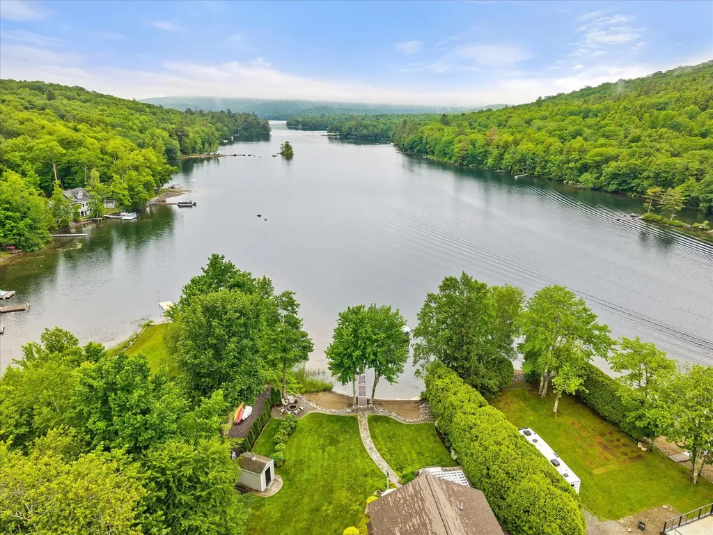 178 Pine Trail Dedham ME 04429