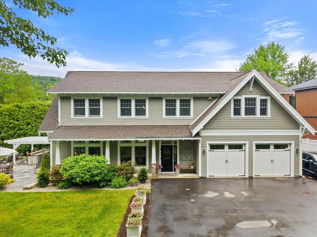 178 Pine Trail Dedham ME 04429