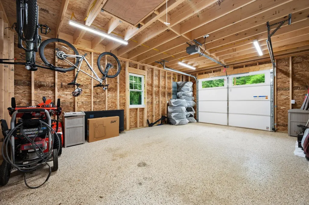 178 Pine Trail Dedham ME 04429