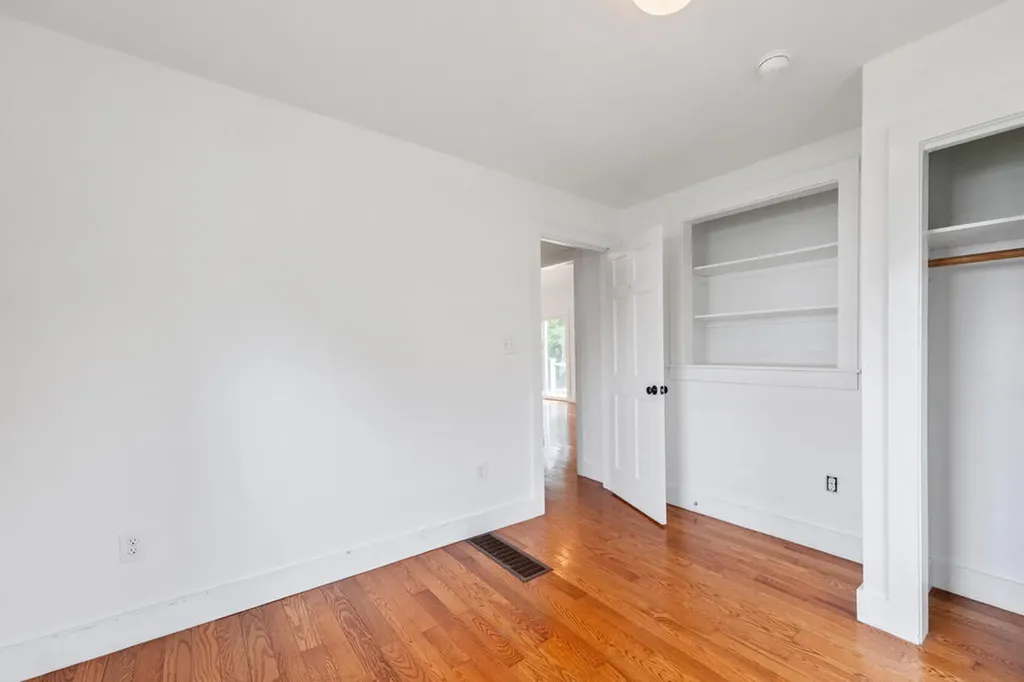 39 Knott Street Rockland ME 04841