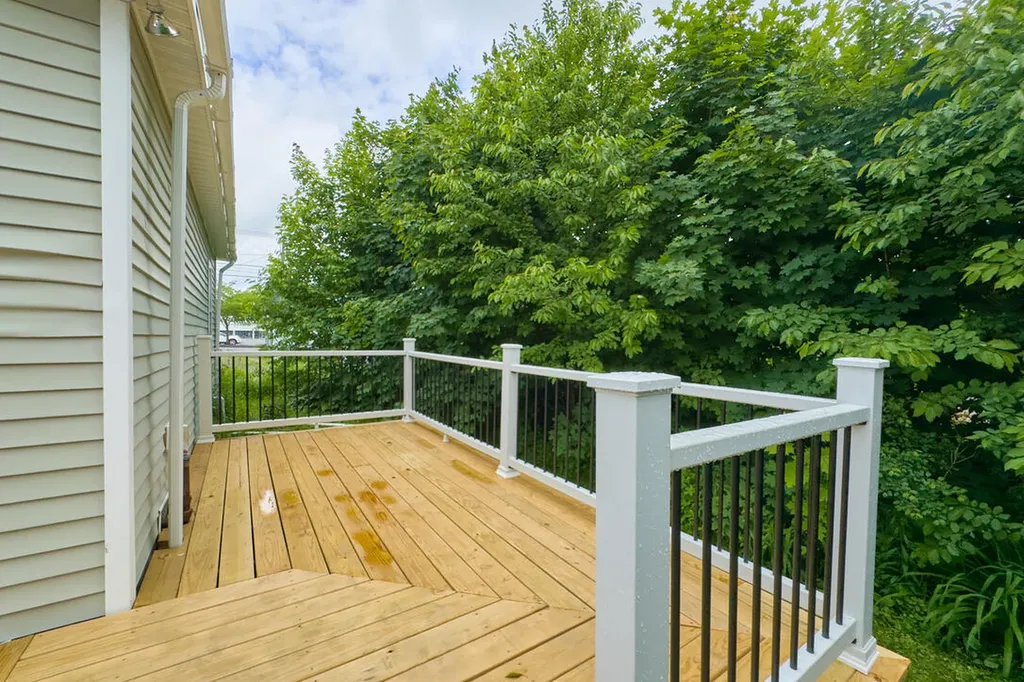 39 Knott Street Rockland ME 04841