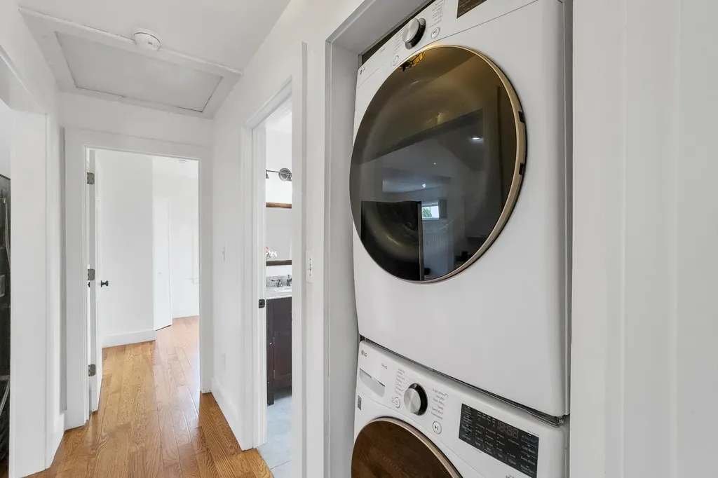 39 Knott Street Rockland ME 04841