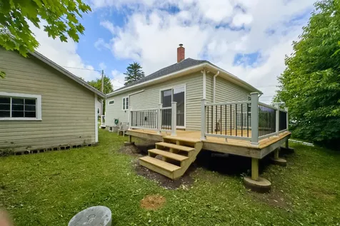 39 Knott Street Rockland ME 04841
