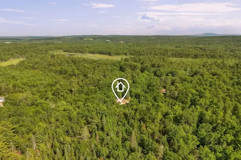 48 Palmer Road Newport ME 04953