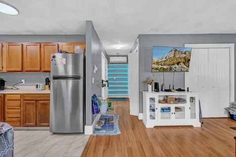 48 Palmer Road Newport ME 04953