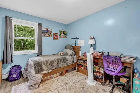 48 Palmer Road Newport ME 04953