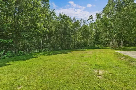48 Palmer Road Newport ME 04953