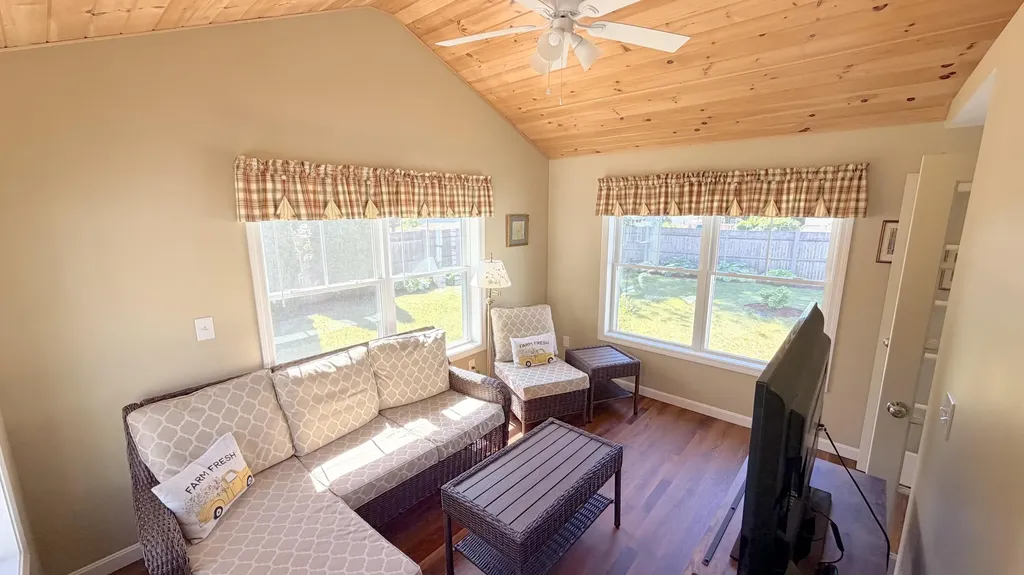 21 Bickford Drive Topsham ME 04086