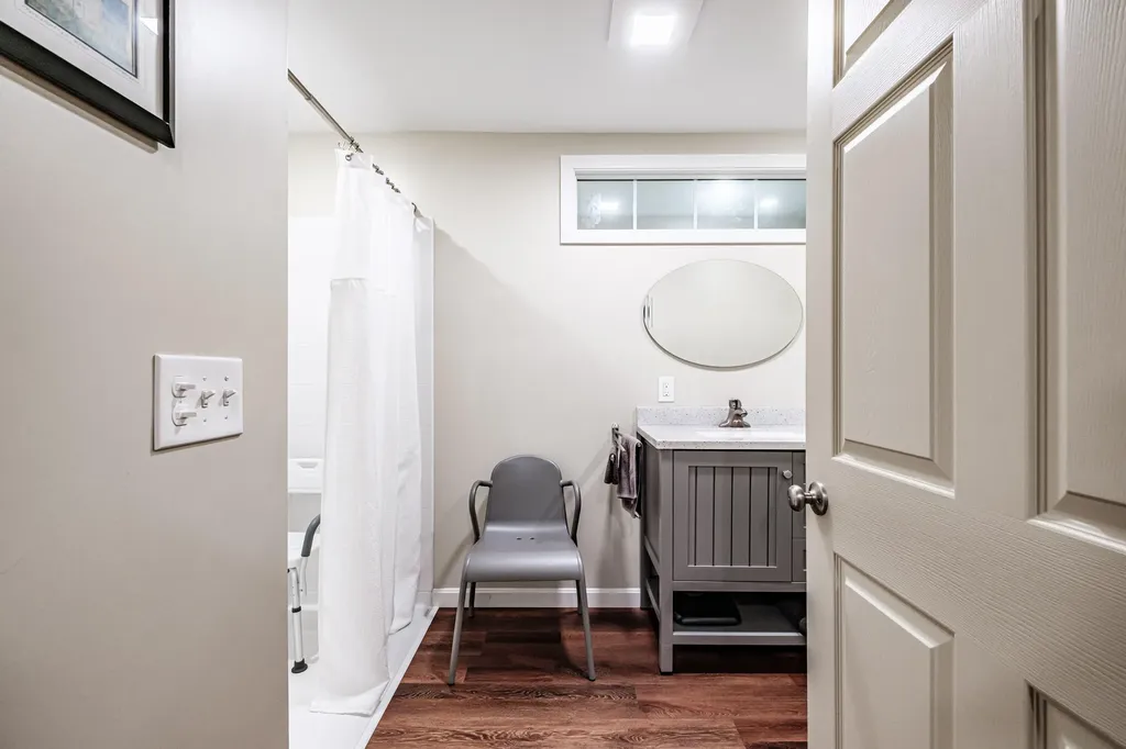 21 Bickford Drive Topsham ME 04086