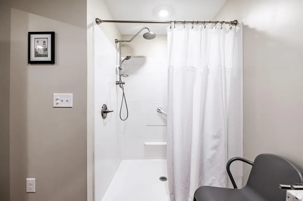 21 Bickford Drive Topsham ME 04086