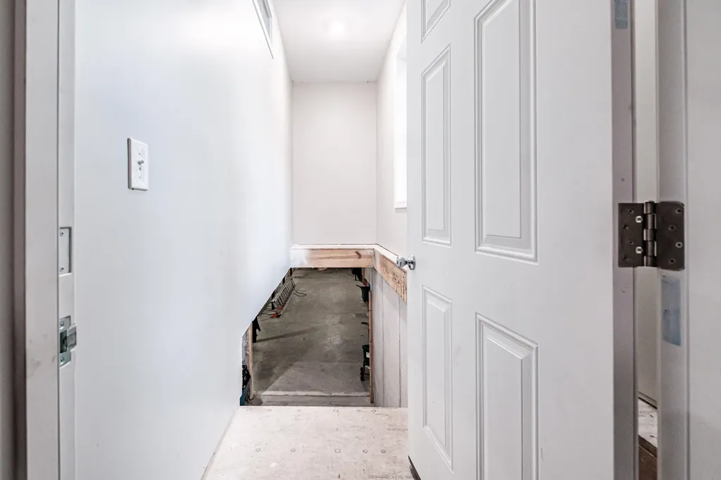 21 Bickford Drive Topsham ME 04086