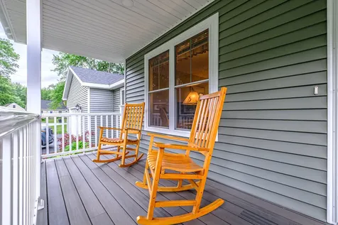 21 Bickford Drive Topsham ME 04086