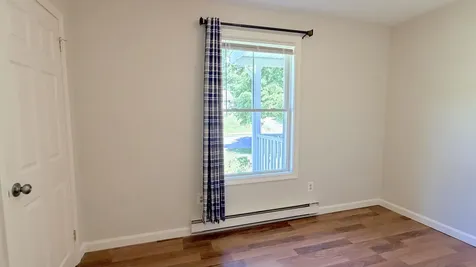 21 Bickford Drive Topsham ME 04086