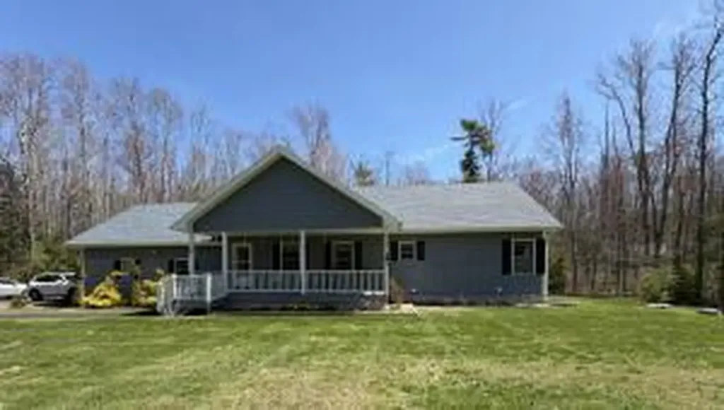 99 Fiddlers Reach Road Phippsburg ME 04562