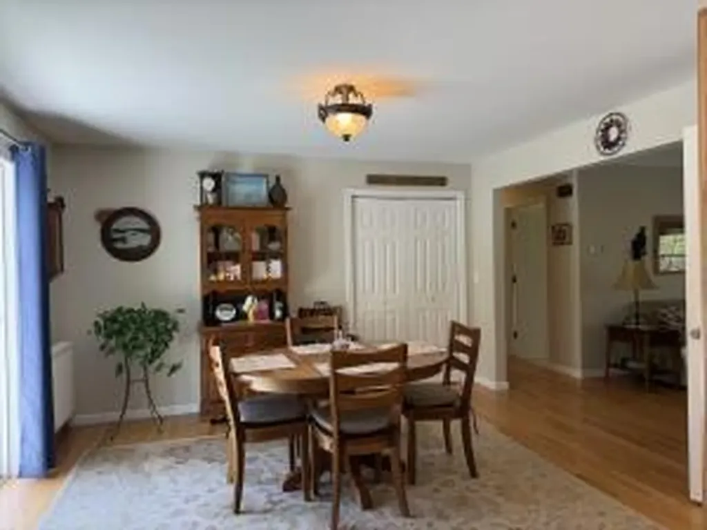 99 Fiddlers Reach Road Phippsburg ME 04562