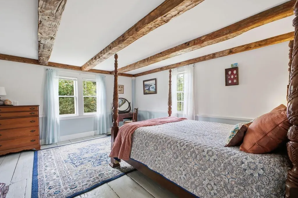 783 Paris Hill Road Paris ME 04281