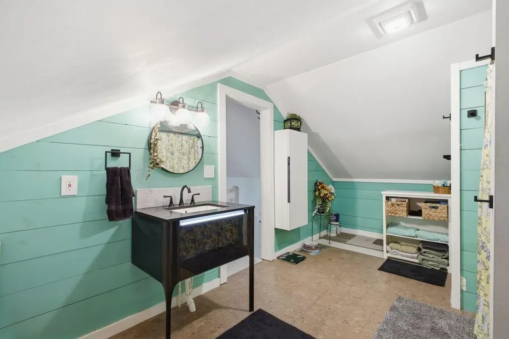 783 Paris Hill Road Paris ME 04281