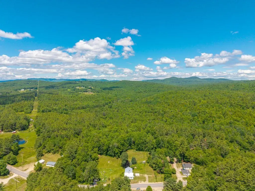 783 Paris Hill Road Paris ME 04281