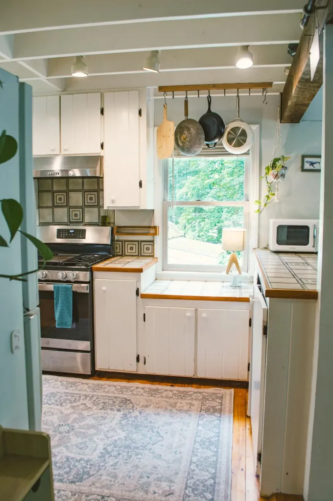 37 Pleasant Valley Road Cumberland ME 04021