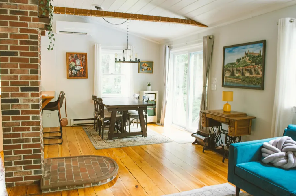 37 Pleasant Valley Road Cumberland ME 04021
