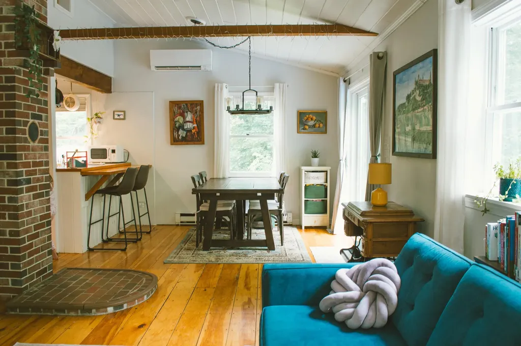 37 Pleasant Valley Road Cumberland ME 04021