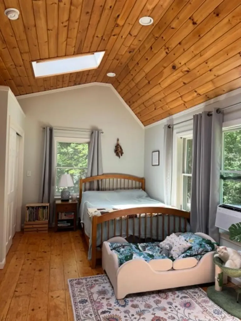 37 Pleasant Valley Road Cumberland ME 04021