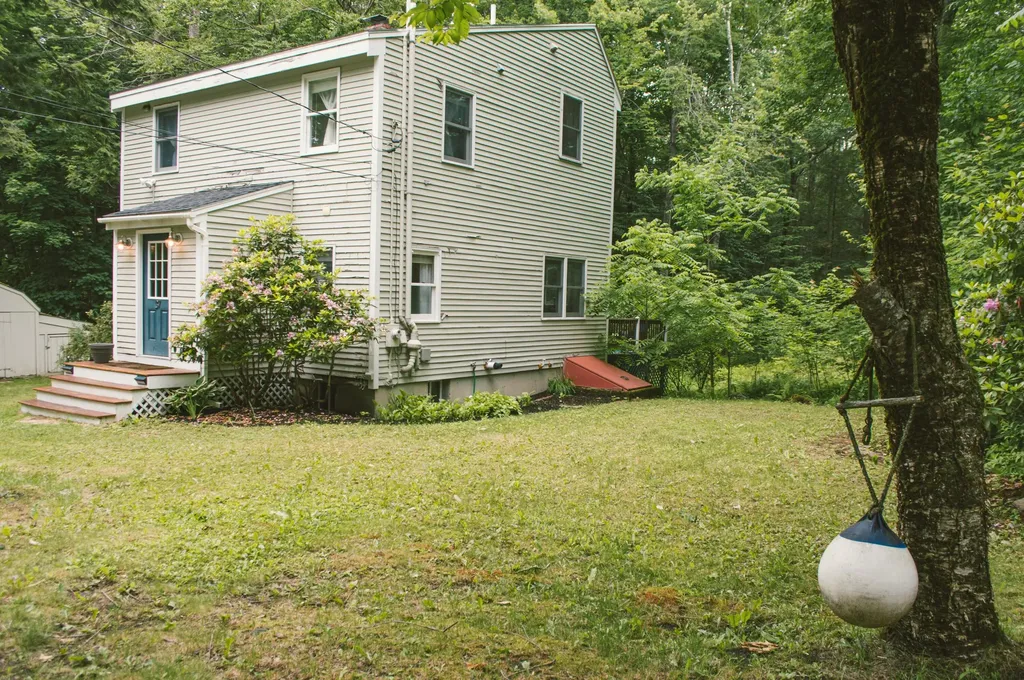 37 Pleasant Valley Road Cumberland ME 04021
