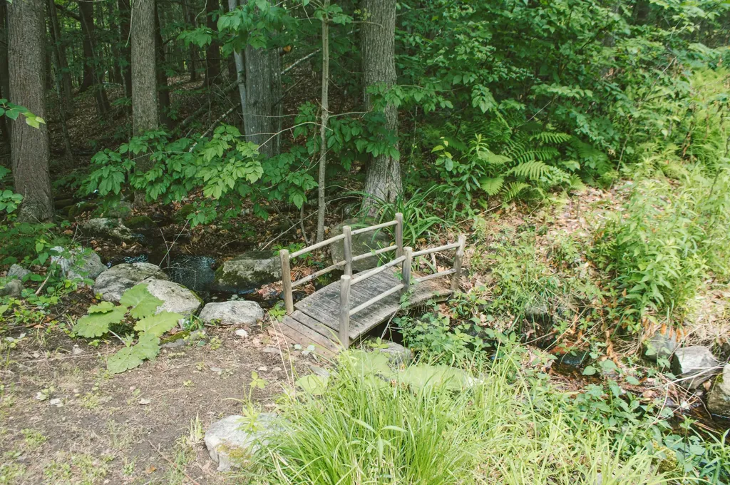 37 Pleasant Valley Road Cumberland ME 04021