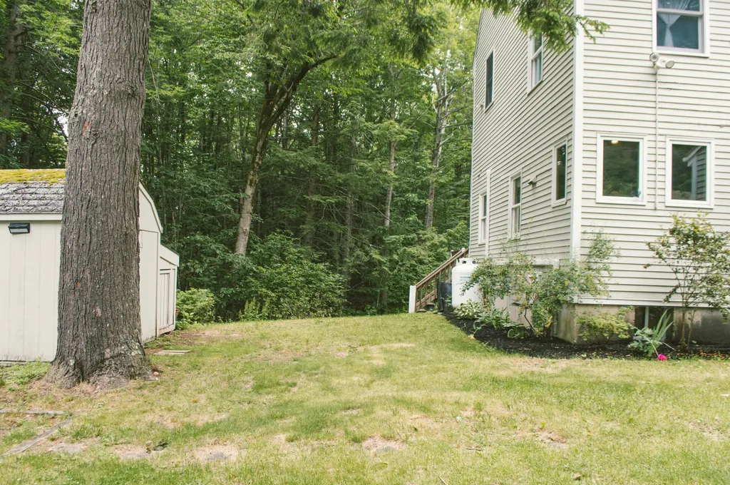 37 Pleasant Valley Road Cumberland ME 04021